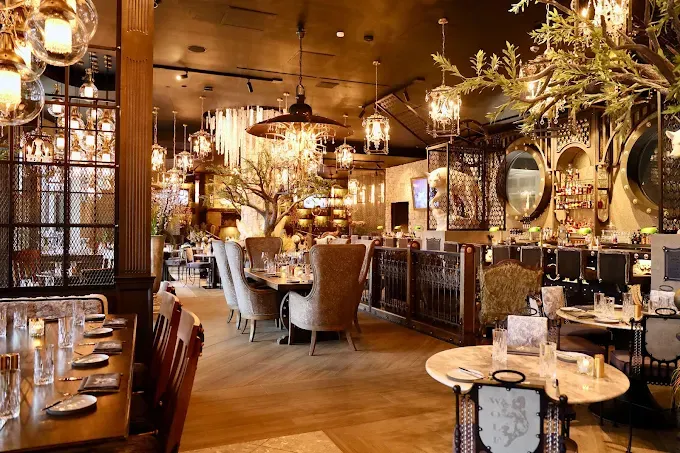 wolf by vanderpump interior